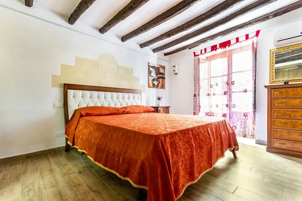 The Small Harbor House Apartment Palermo